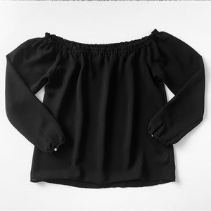 NAKED ZEBRA | Off-Shoulder Top